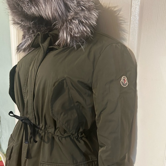 Moncler Aredhel Fur-Trimmed Down Jacket Coat size 1 - Picture 13 of 16